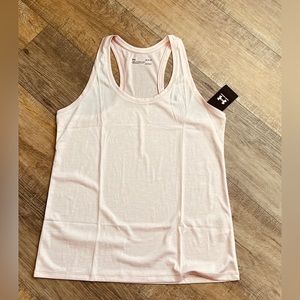 Under Armour Light Peachy-Pink Top Size Large NWT 🌿🆕🌿